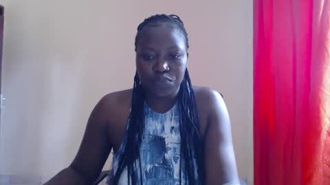 melaningoddess30 online show from February 6, 8:07 am