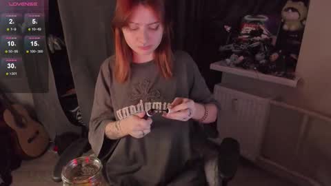 Snapshot of melante_s chatting on October 20, 6:55 pm Ash online show from October 20, 6:55 pm