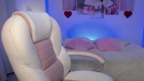 melany online show from March 11, 10:23 pm