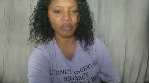 Snapshot of meld2599 chatting on October 17, 11:24 am meld2599 online show from October 17, 11:24 am