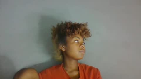 Snapshot of meliana98 chatting on October 21, 4:11 pm meliana98 online show from October 21, 4:11 pm