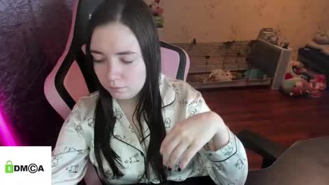 melisanilson online show from February 15, 10:20 pm