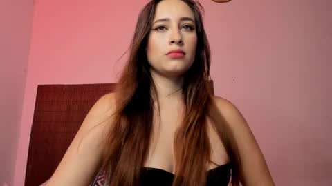 Snapshot of melissaxrose chatting on February 24, 8:47 pm melissa rose online show from February 24, 8:47 pm