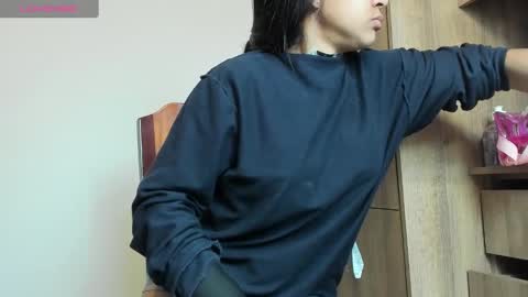 mellanie online show from March 12, 10:37 am