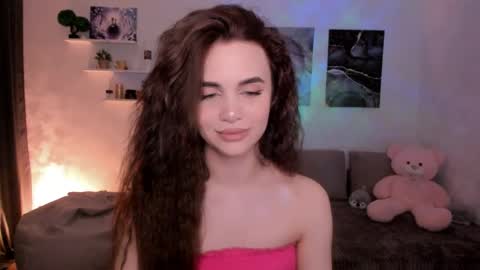 Tessa online show from May 28, 8:56 am