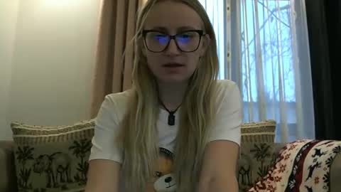 Melly online show from November 11, 7:38 am