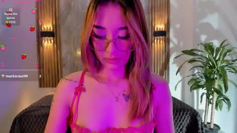 melodylanee online show from February 21, 11:11 am