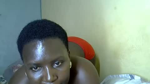 menzah012 online show from April 27, 5:54 pm