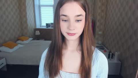 Julie online show from October 24, 8:21 am