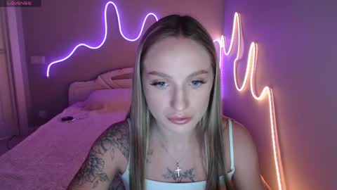 Mirrra online show from May 16, 6:51 pm