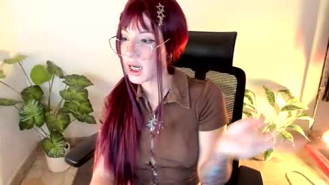 laura 3 i am independent model online show from September 21, 2:21 am