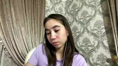 merlenebixel online show from July 25, 6:26 pm
