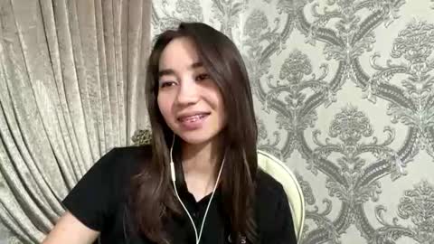 merlenebixel online show from July 28, 7:39 pm