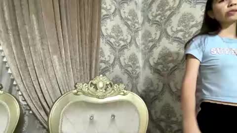merlenebixel online show from August 3, 4:56 pm