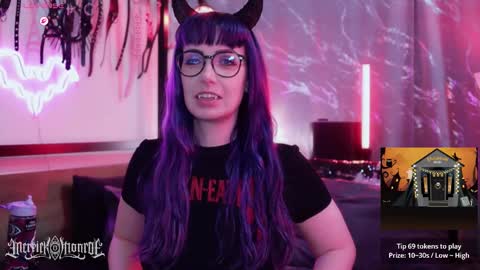 merrick monroe  online show from October 29, 9:39 pm