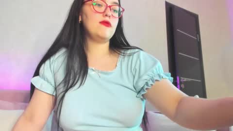 Mersedes online show from December 19, 9:45 am