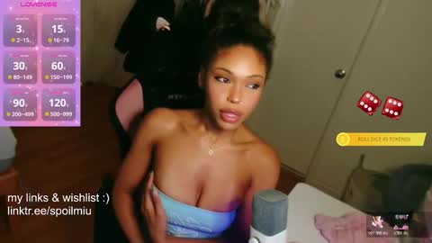 mew2wo online show from March 25, 6:16 am