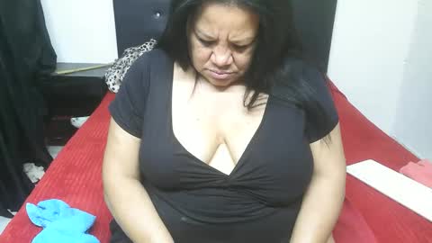 mhia1972 online show from February 13, 2:40 pm