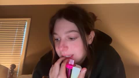 Mia online show from February 3, 10:34 pm