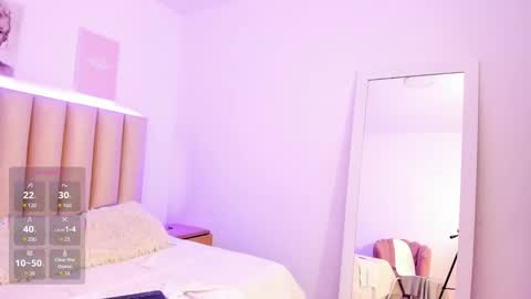 mia_corner online show from February 20, 6:26 am