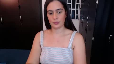 Mia online show from December 18, 2:42 am