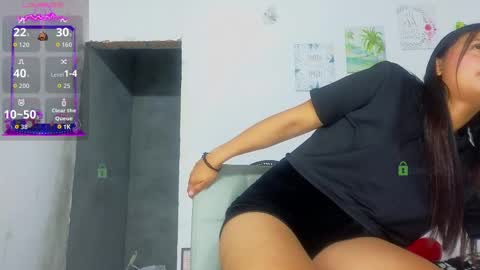 Snapshot of mia_dollone1 chatting on September 16, 10:18 pm Mia online show from September 16, 10:18 pm