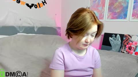 Mia online show from October 27, 3:13 am