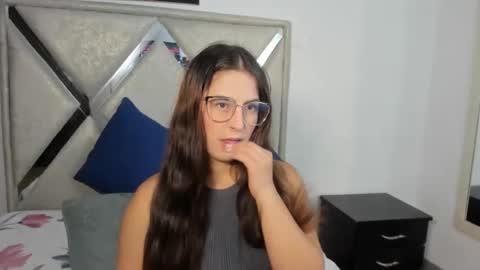 mia fox online show from November 2, 1:36 pm