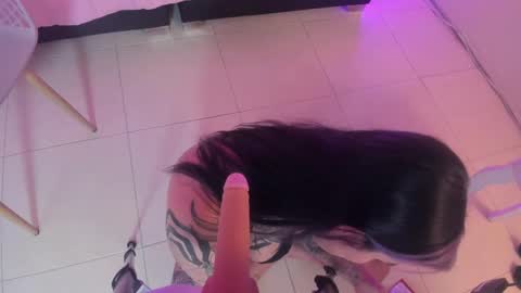 Snapshot of mia_jagger chatting on February 9, 6:43 am Val online show from February 9, 6:43 am