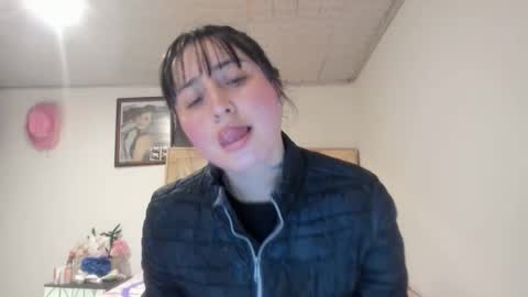 mia kaneee online show from October 15, 11:51 pm