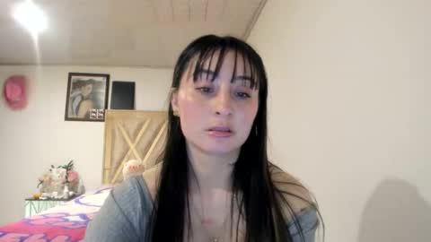 mia kaneee online show from October 20, 9:40 pm
