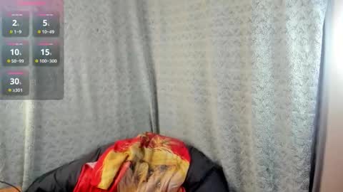 mia_lores online show from March 8, 9:24 am