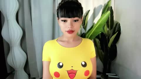 M I A online show from March 20, 2:38 am