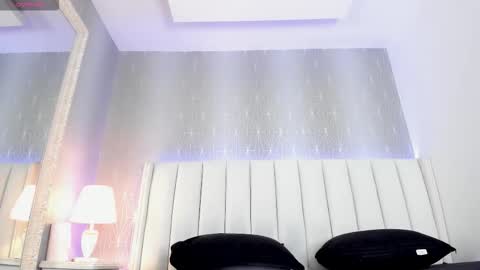    online show from March 23, 8:04 pm