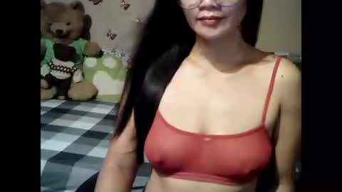 Snapshot of mia_rein chatting on October 17, 2:26 am mia_rein online show from October 17, 2:26 am