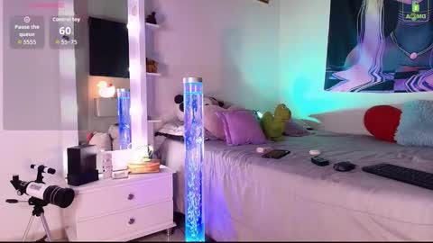 Mia  online show from February 19, 1:16 am