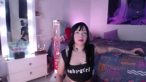 Mia  online show from January 16, 3:57 am