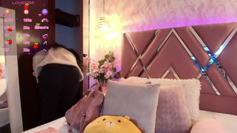 miaa_smiith1 online show from January 28, 12:11 pm