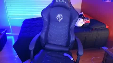 Mia online show from January 28, 12:36 am