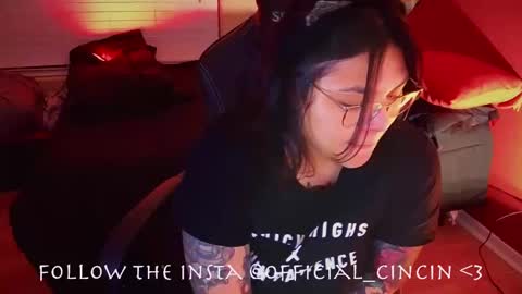 Mia online show from February 12, 2:35 am