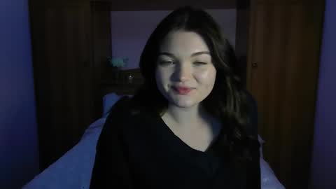 Mia online show from May 10, 8:44 pm