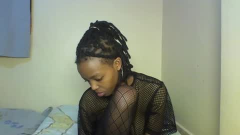 Muffin online show from December 1, 11:51 pm