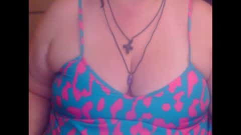 maya online show from October 31, 8:02 pm