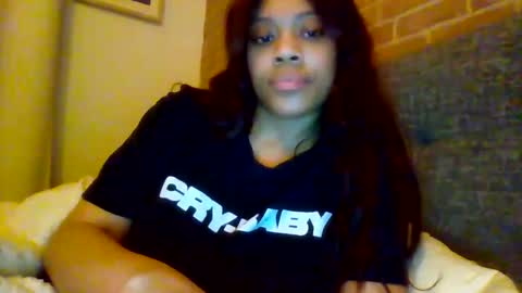 MiaMuffn online show from October 7, 11:42 pm