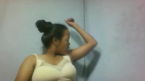 Snapshot of miarii chatting on October 21, 6:45 pm miarii online show from October 21, 6:45 pm