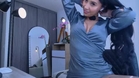 My name is Mia  Please say hello I like to chat with you. If you have requests or dirty talk please use tip online show from April 22, 1:30 pm
