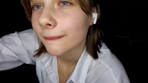 Luna online show from October 31, 4:33 pm