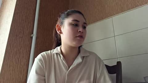 Leila online show from March 4, 10:44 am