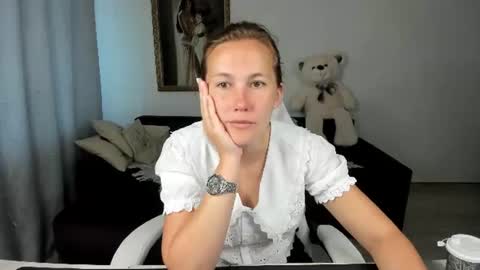 Michelle online show from June 15, 3:40 am