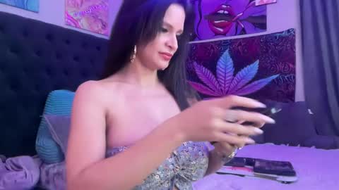 Snapshot of micielo87 chatting on February 8, 5:08 am Skye online show from February 8, 5:08 am